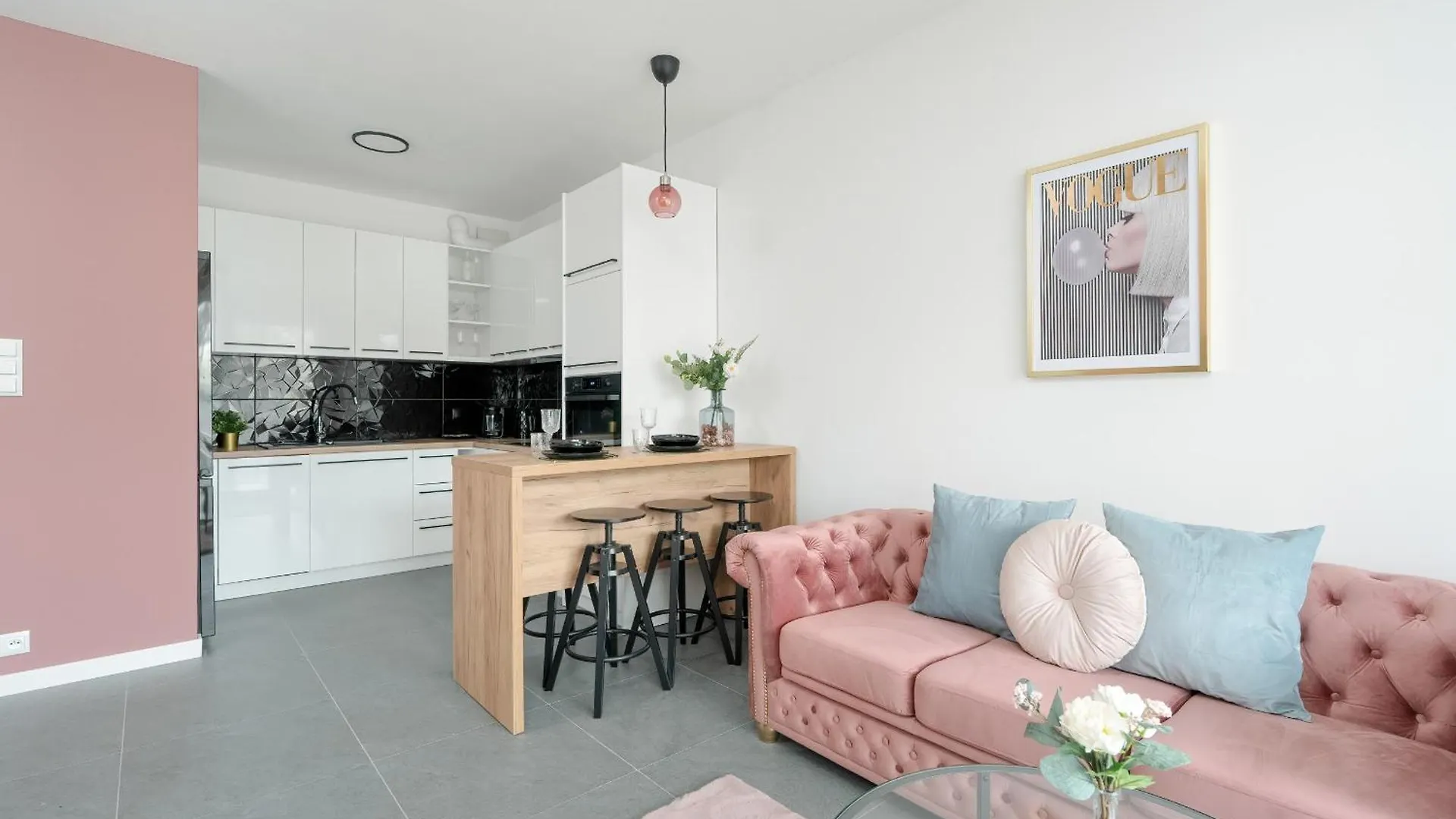 City Center Apartments With Gym & Free Garage Poznan By Noclegi Renters